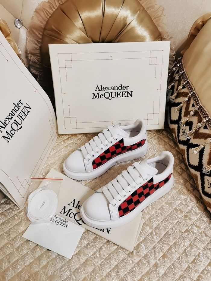 Alexander Mcqueen Couple Shoes AMS00008